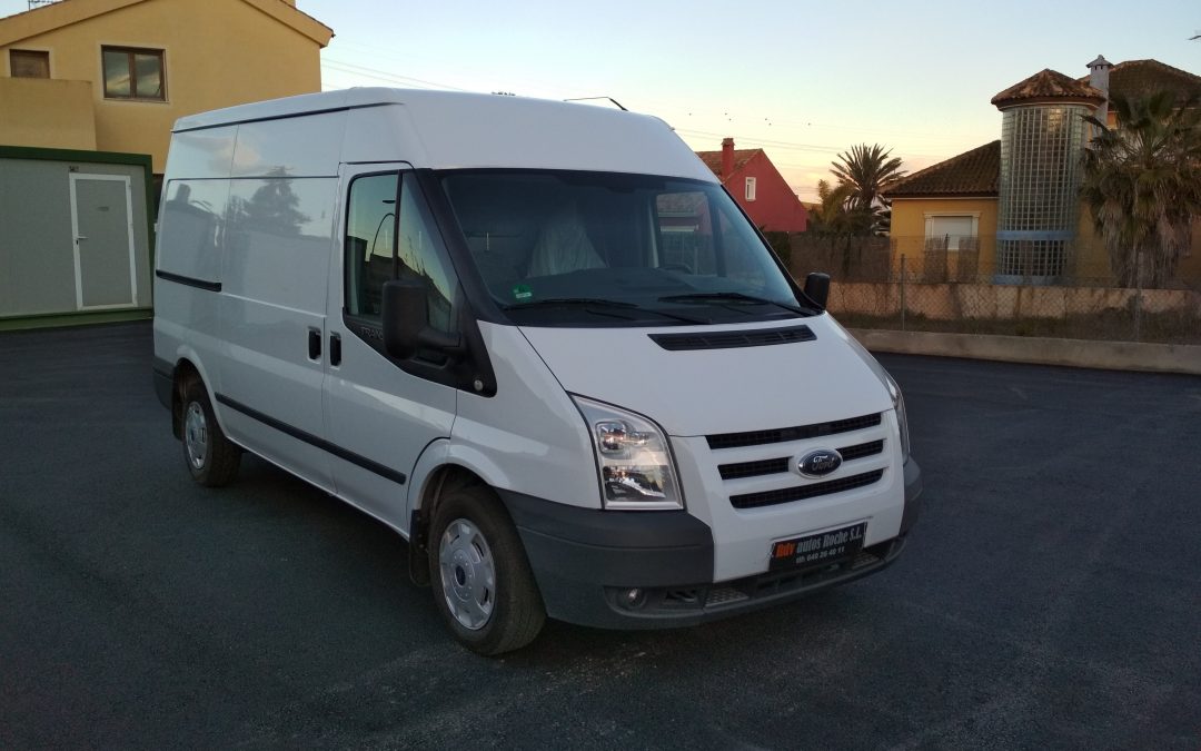 Ford Transit L2 H2 (ref.207)