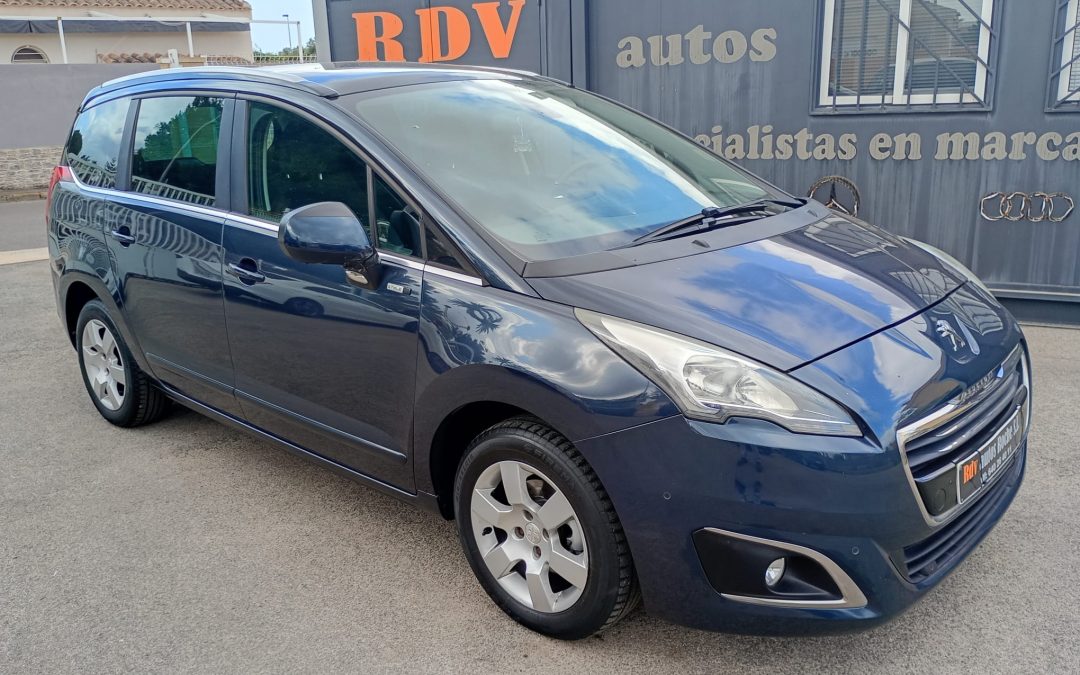 Peugeot 5008